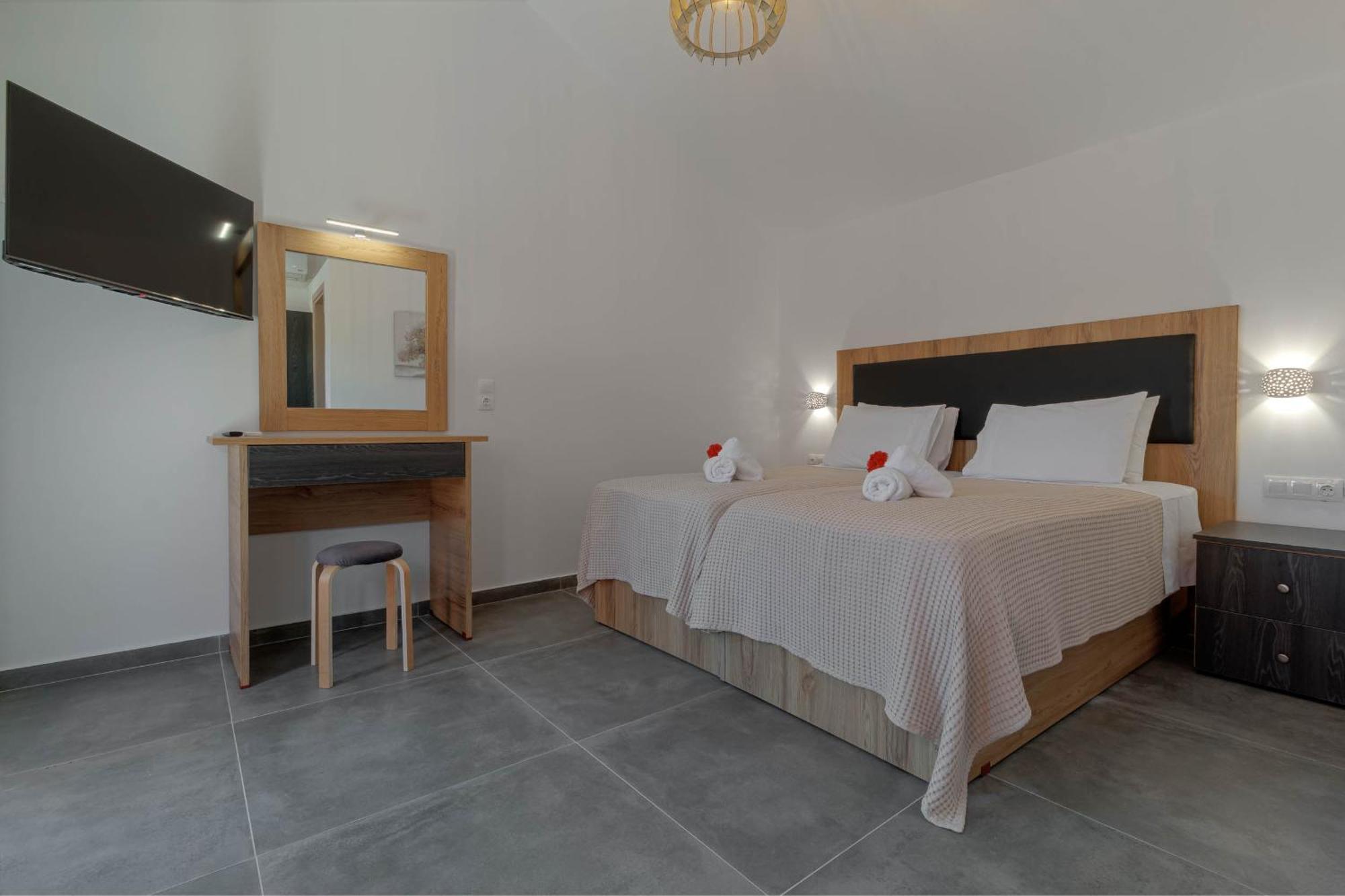 Ionian Arches Hotel Gouvia Ruang foto