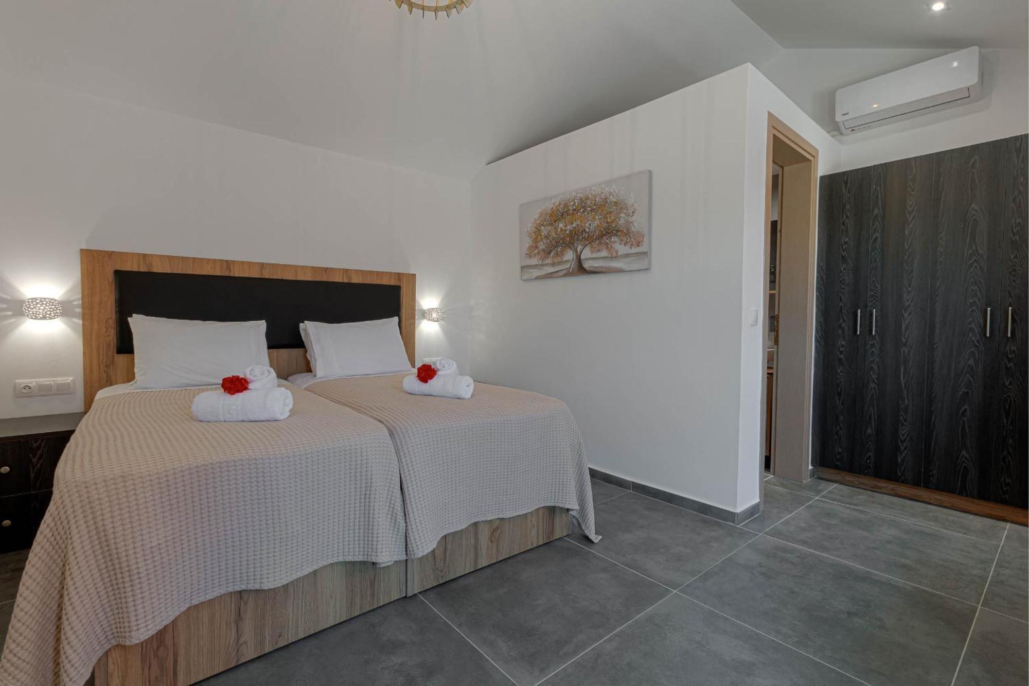 Ionian Arches Hotel Gouvia Ruang foto
