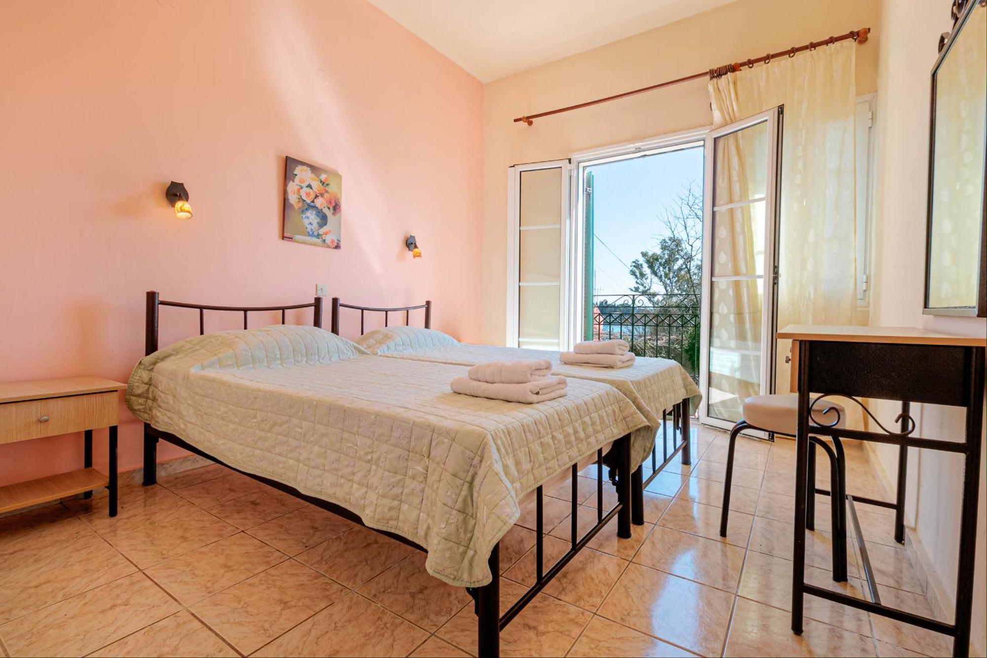 Ionian Arches Hotel Gouvia Ruang foto
