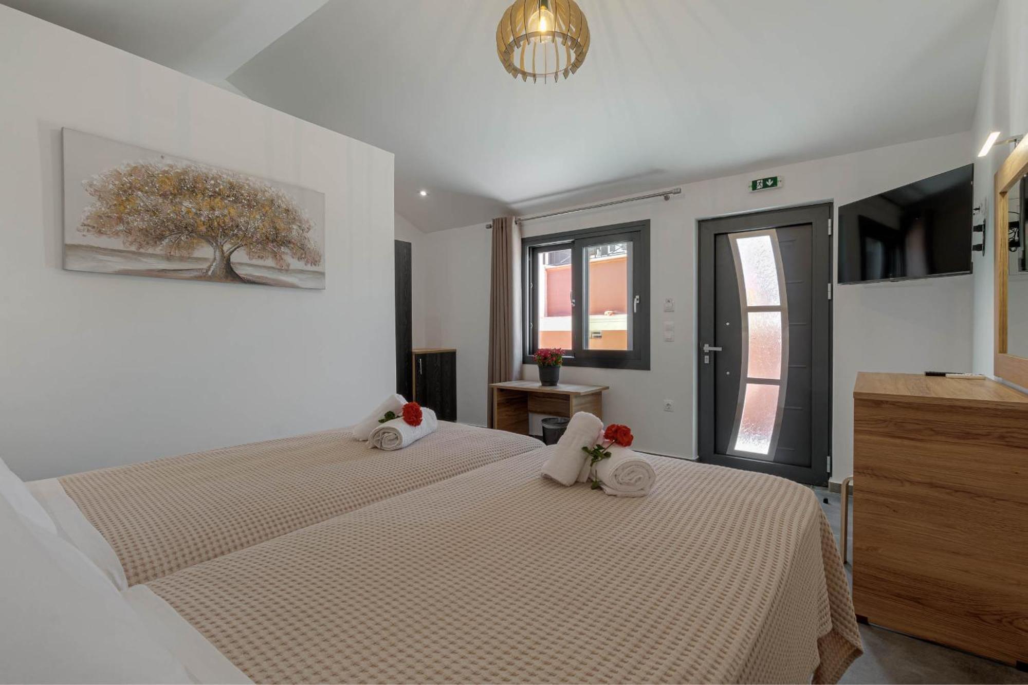Ionian Arches Hotel Gouvia Ruang foto
