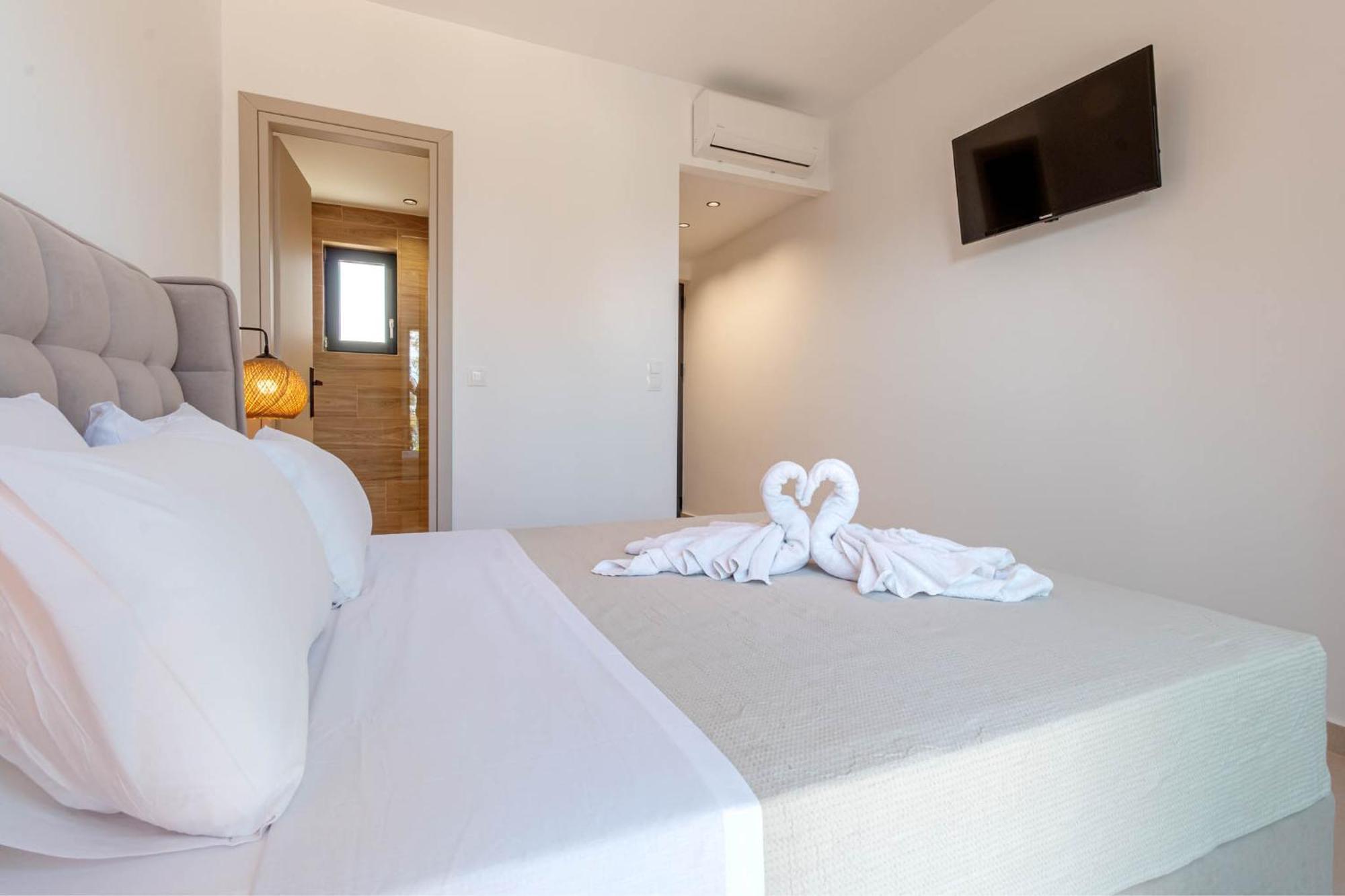 Ionian Arches Hotel Gouvia Bagian luar foto