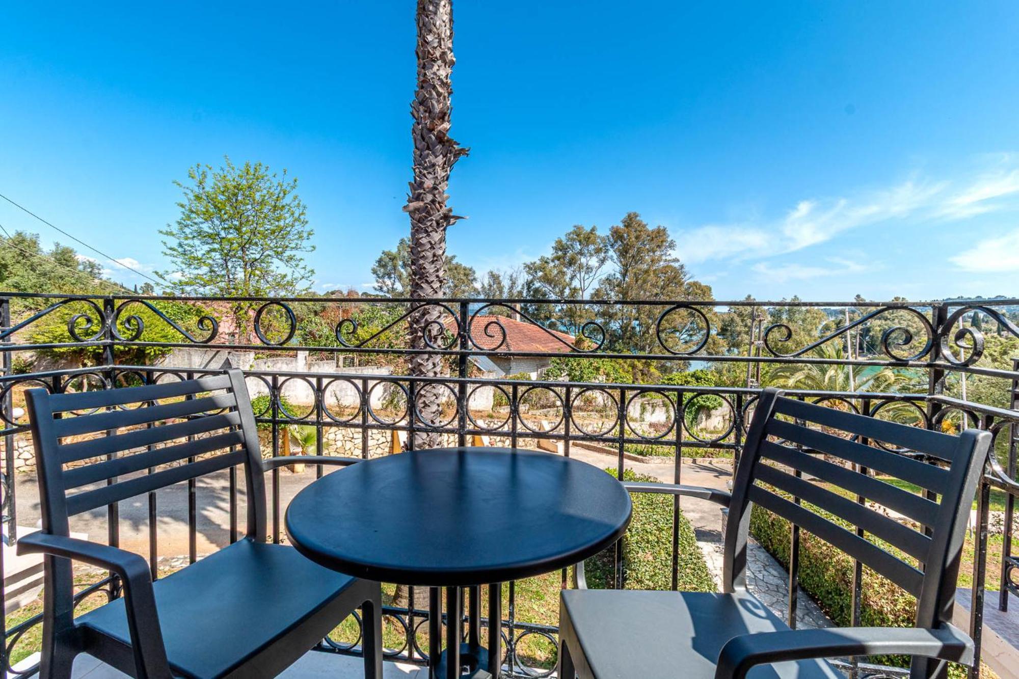 Ionian Arches Hotel Gouvia Bagian luar foto